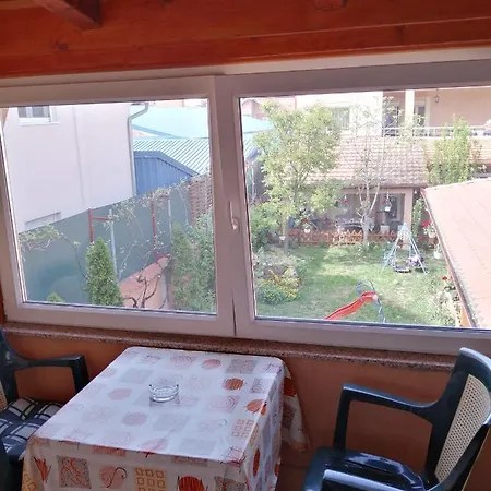 アパート Bella Mare ベオグラード